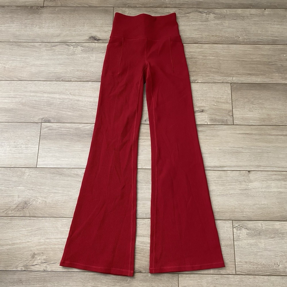 ATHLETA Salutation Stash Rib Flare red XS‎ NWOT high Waist Pockets